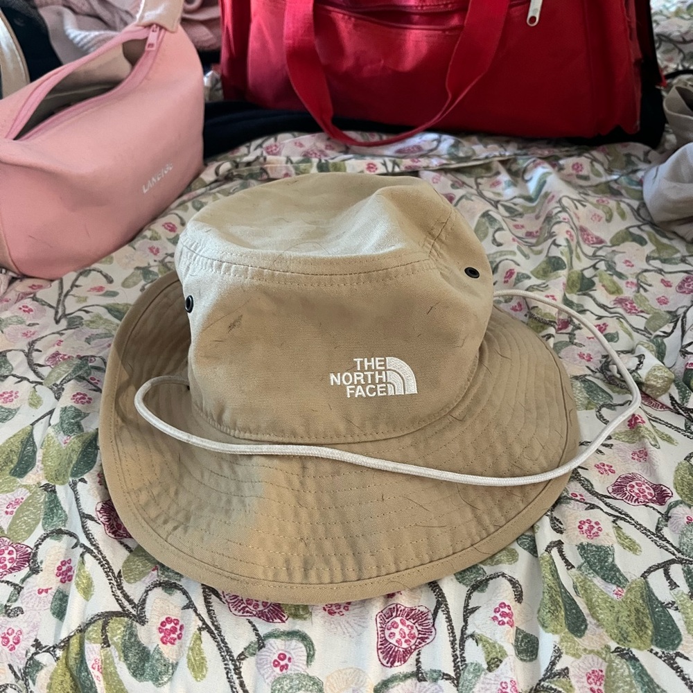 SOLD The North Face Beige Bucket Hat